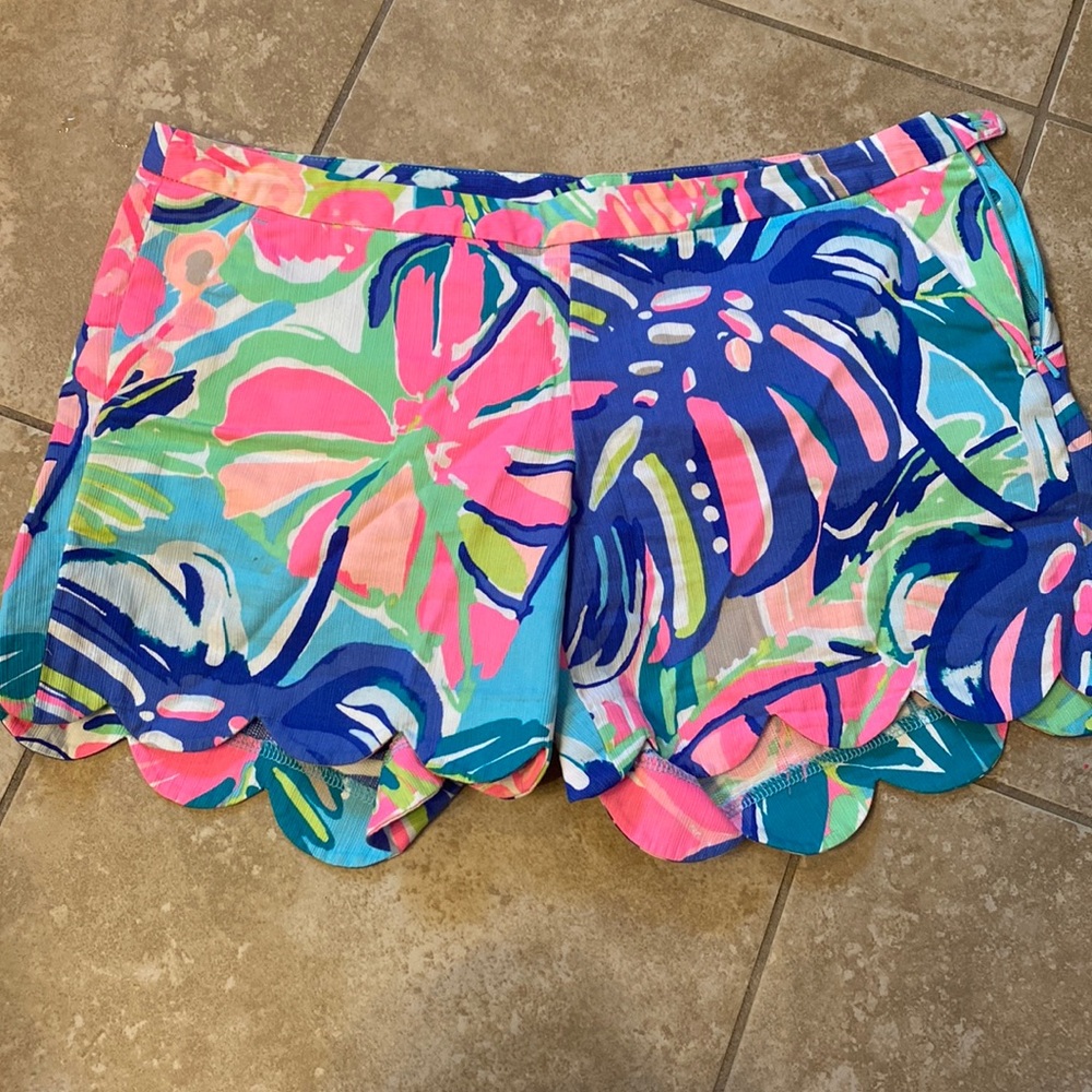 Lilly Pulitzer Pink, Blue & Green Scallop Hem Printed Shorts